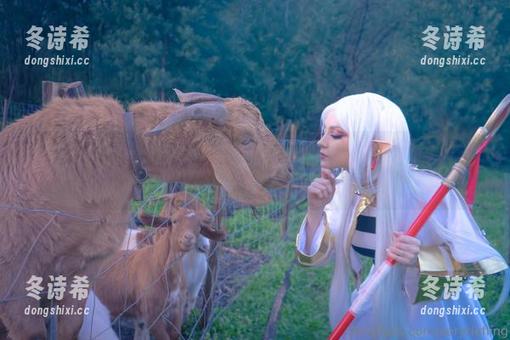 Aery Tiefling简·多（绝区零）的最新写真集：感觉穿越了次元，真香！